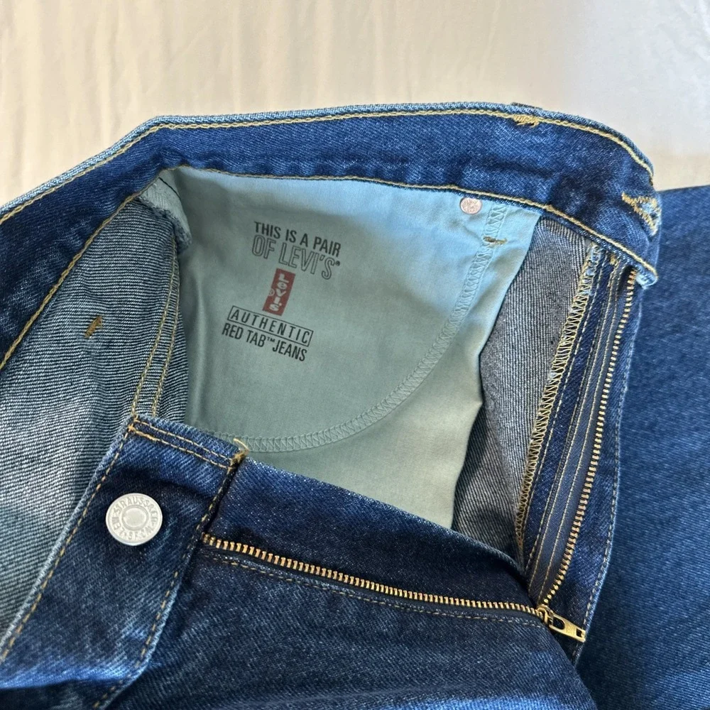 NWT Levi's Jeans‎ 560 Loose Fit Size 32x32 Deadstock VTG 90's Y2K